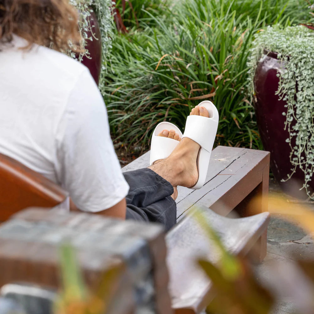 Archies arch support slides - White